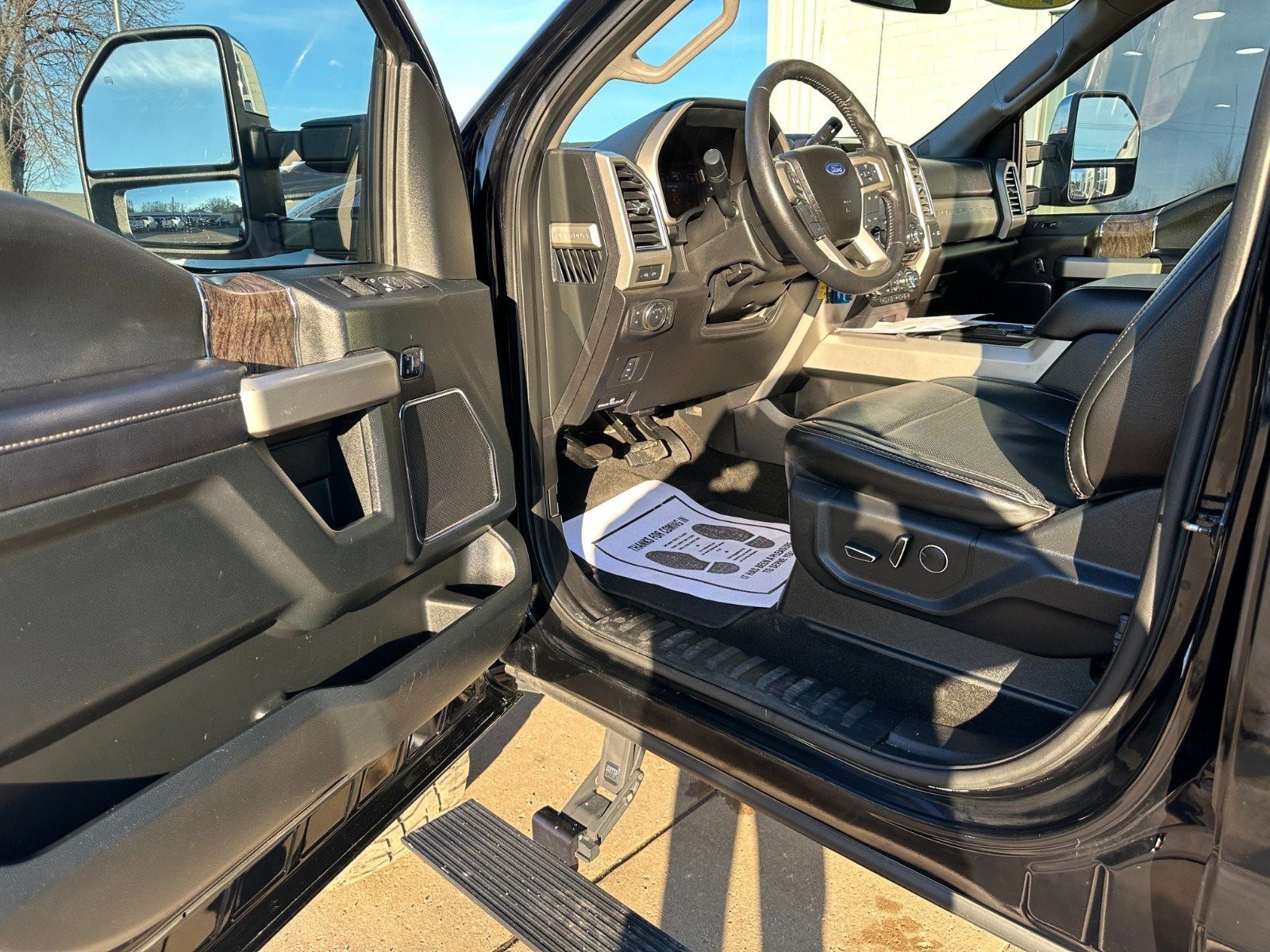 2017 Ford F-350 Lariat, Powerstroke Diesel, Power Boards, Heated & Vented Seats